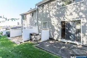 67 Glenview, West Orange Township, NJ 07052 - Photo 7