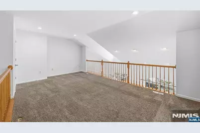 261 Riverwalk Way Q174 #Q174, Clifton, NJ 07014 - Photo 23