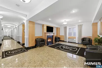 70 Munn Avenue 206 #206, East Orange, NJ 07018 - Photo 5