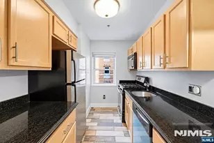 70 Munn Ave 206, East Orange, NJ 07018 - Photo 11