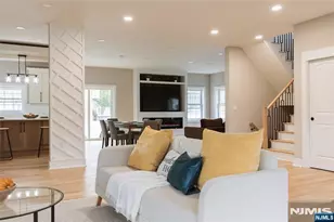 138 5th St, Saddle Brook Township, NJ 07663 - Photo 5