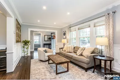 64 Chestnut Road, Verona, NJ 07044 - Photo 7