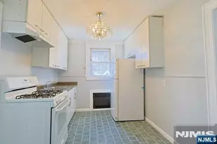 1014 Ponsi Street B, Fort Lee, NJ 07024 - Photo 3