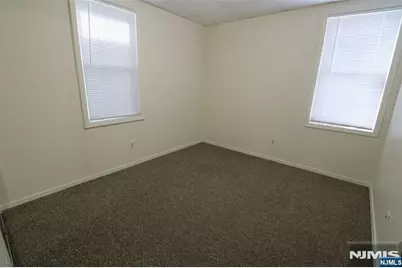 273 Centre Avenue, Secaucus, NJ 07094 - Photo 9