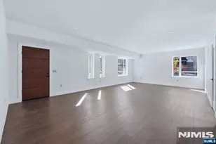 97 W 9th Ave, Newark, NJ 07107 - Photo 21