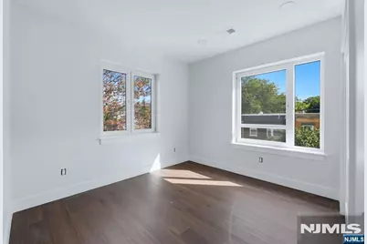 97 W 9th Avenue, Newark, NJ 07107 - Photo 33