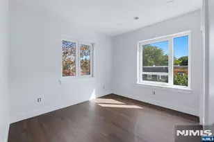 97 W 9th Ave, Newark, NJ 07107 - Photo 33