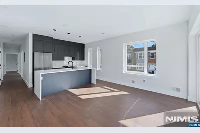 97 W 9th Avenue, Newark, NJ 07107 - Photo 9