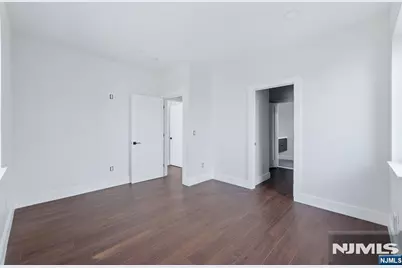 97 W 9th Avenue, Newark, NJ 07107 - Photo 15