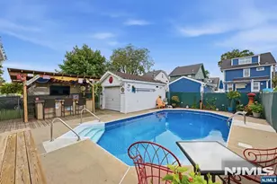 15 Adelaide St, Belleville, NJ 07109 - Photo 3