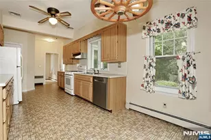 59 Linden Ave, Park Ridge, NJ 07656 - Photo 13