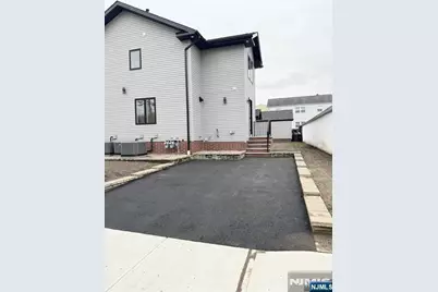 26 Elm Street 2 #2, Clifton, NJ 07013 - Photo 23