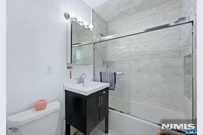 105 Winthrop Road, Hillsdale, NJ 07642 - Photo 19