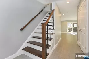 290 Tom Hunter Road B, Fort Lee, NJ 07024 - Photo 25