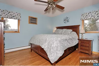 17 Marinus Street, Rochelle Park Township, NJ 07662 - Photo 15