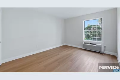 280 Kipp Street 1E #1E, Hackensack, NJ 07601 - Photo 13