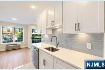 280 Kipp Street 1E #1E, Hackensack, NJ 07601 - Photo 5