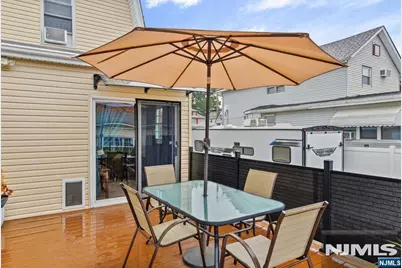 512 3rd Avenue, Lyndhurst Township, NJ 07071 - Photo 35