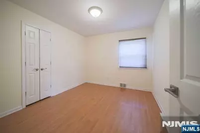 322 Hickory A #A, Bergenfield, NJ 07621 - Photo 15