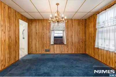 44 Garden Street, Ridgefield Park, NJ 07660 - Photo 9