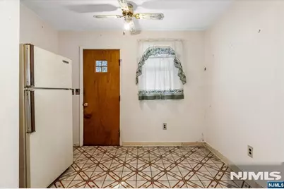 44 Garden Street, Ridgefield Park, NJ 07660 - Photo 7