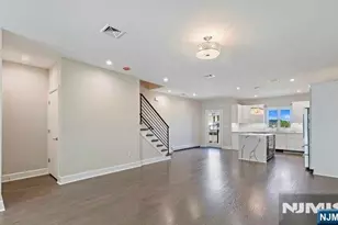 82 W Ruby Ave C, Palisades Park, NJ 07650 - Photo 13