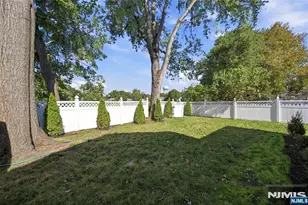 28-07 Zachary Terrace, Fair Lawn, NJ 07410 - Photo 33