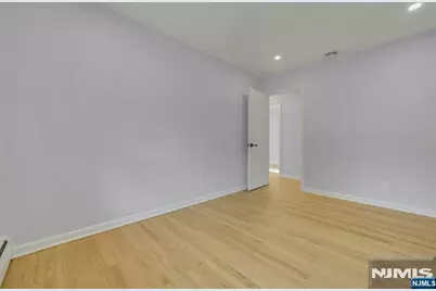 516 Harriet Place, Franklin Lakes, NJ 07417 - Photo 17