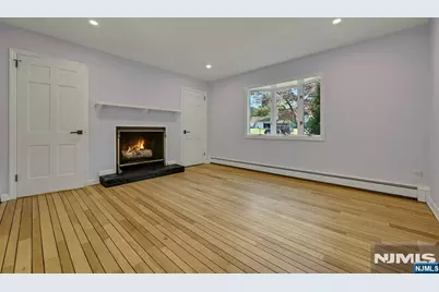 516 Harriet Place, Franklin Lakes, NJ 07417 - Photo 13