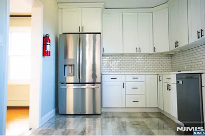 475 Nelson Avenue, Cliffside Park, NJ 07010 - Photo 9
