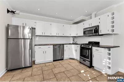 30 The Crescent C0007 #C0007, Montclair, NJ 07042 - Photo 11