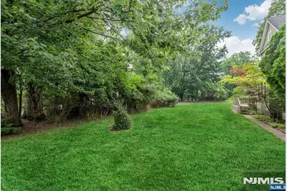 7 Hardenburgh Avenue, Demarest, NJ 07627 - Photo 3