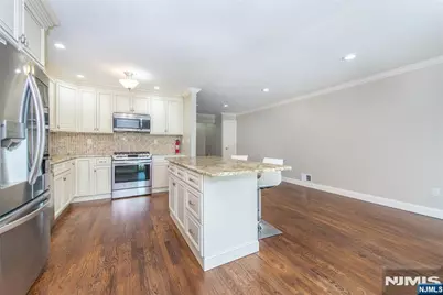59A Bleecker Street A #A, Jersey City, NJ 07307 - Photo 3