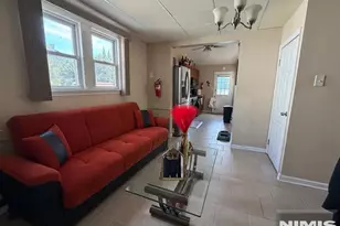 42 Agar Pl, South Hackensack Township, NJ 07606 - Photo 5