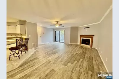 14 Triumph Court A #A, East Rutherford, NJ 07073 - Photo 9