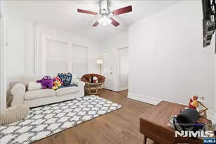 23 Cummings St, Irvington, NJ 07111 - Photo 5