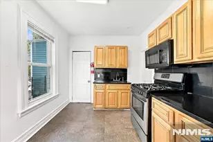 23 Cummings St, Irvington, NJ 07111 - Photo 27