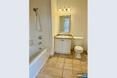 90 Park Avenue 202 #202, Park Ridge, NJ 07656 - Photo 19