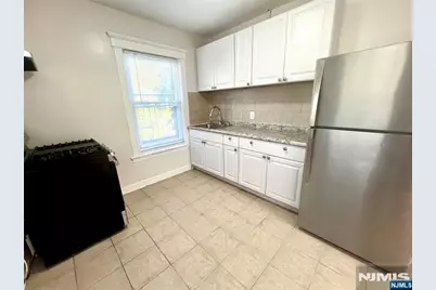 31 Mattlage Place 2 #2, Englewood, NJ 07631 - Photo 5