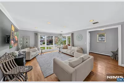 1026 Harvard Place, Fort Lee, NJ 07024 - Photo 3