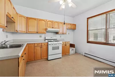 163 8th Street, Bayonne, NJ 07002 - Photo 13