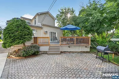 130 Rowland Avenue, Clifton, NJ 07012 - Photo 3