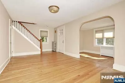 38 Windsor Road, Oradell, NJ 07649 - Photo 5