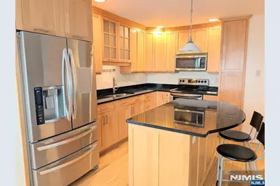 37 Park Row 2 #2, Wallington, NJ 07057 - Photo 7
