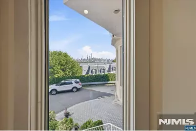 119 Cedar Street, Cliffside Park, NJ 07010 - Photo 11