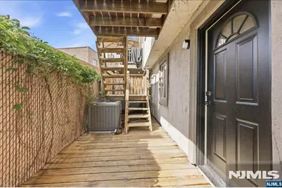 119 Cedar Street, Cliffside Park, NJ 07010 - Photo 37