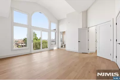 119 Cedar Street, Cliffside Park, NJ 07010 - Photo 23