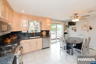 16 Park St, South Hackensack Township, NJ 07606 - Photo 11