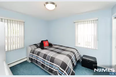 16 Park Street, South Hackensack Township, NJ 07606 - Photo 15