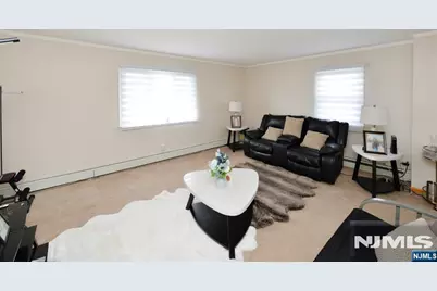 16 Park Street, South Hackensack Township, NJ 07606 - Photo 31